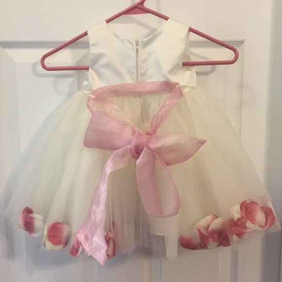 Donated!!!!🚨last chance❗️Baby rose petal dress - Picture 3 of 6